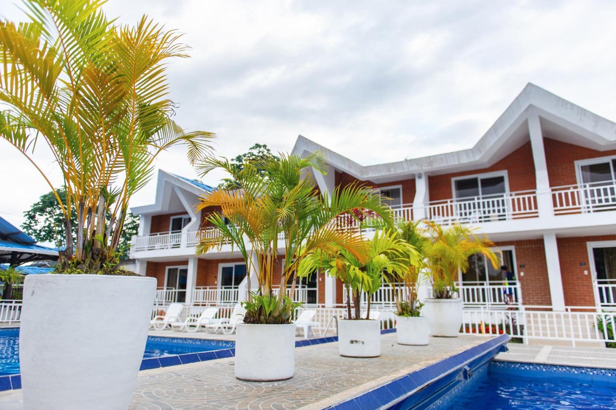Hotel & Resort Villa Del Sol Тумако Екстериор снимка